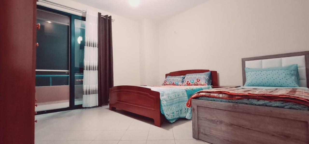 Miami Beach Apartments Golem  Dış mekan fotoğraf