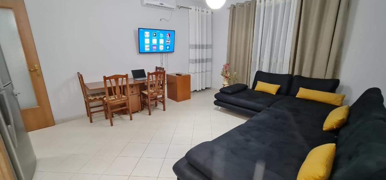 Miami Beach Apartments Golem  Dış mekan fotoğraf