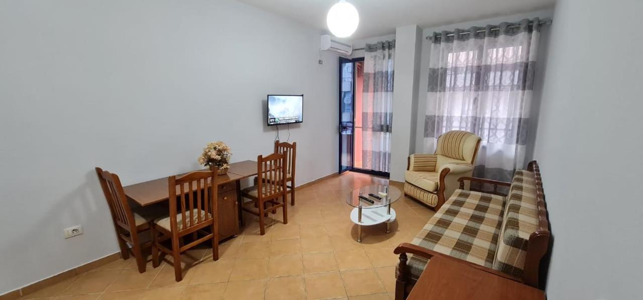 Miami Beach Apartments Golem  Dış mekan fotoğraf