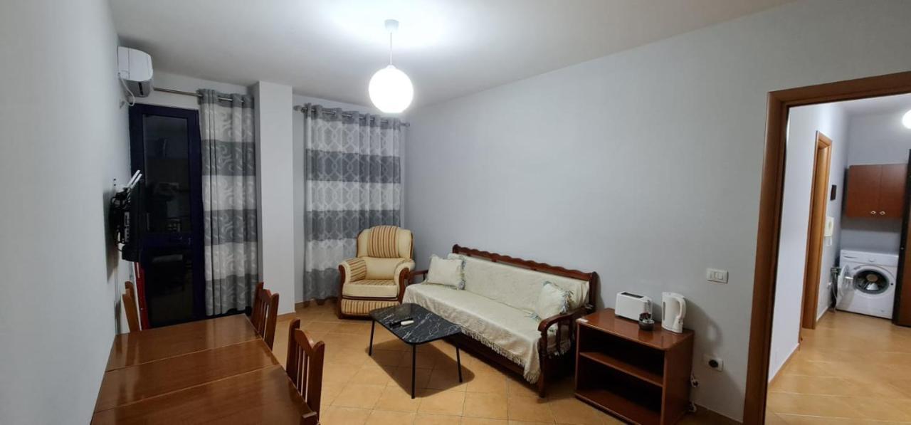 Miami Beach Apartments Golem  Dış mekan fotoğraf